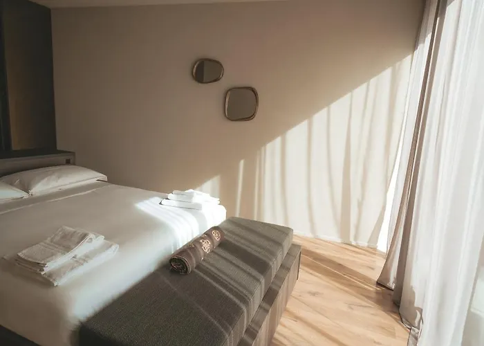 Casacon Disco Hotell 4*